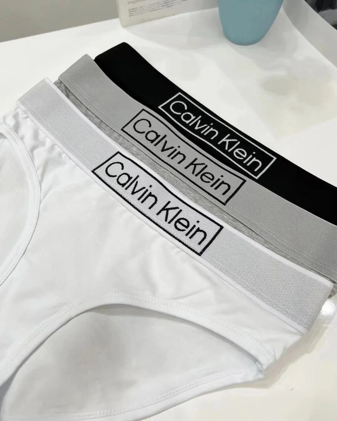 Calvin Klein Modern Cotton Gray Briefs Underwear - 10