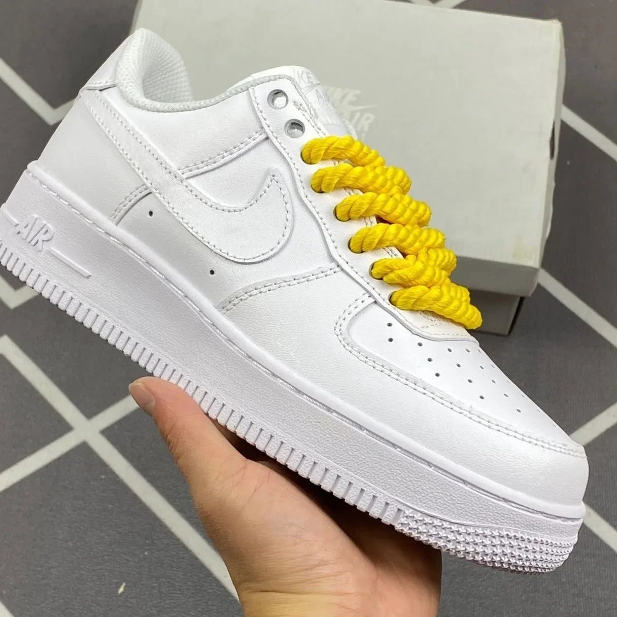 Product view 14