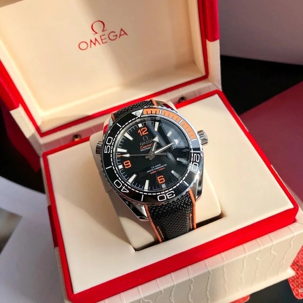 Omega Seamaster Hippocampus 600m