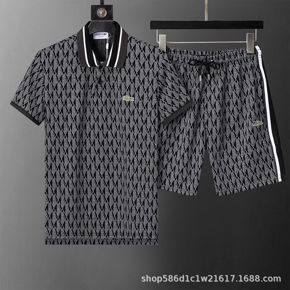 High quality short sleeved suit for both men and women