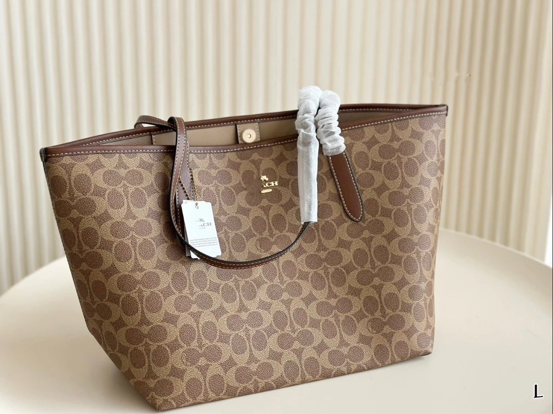 Caramel color+airplane box