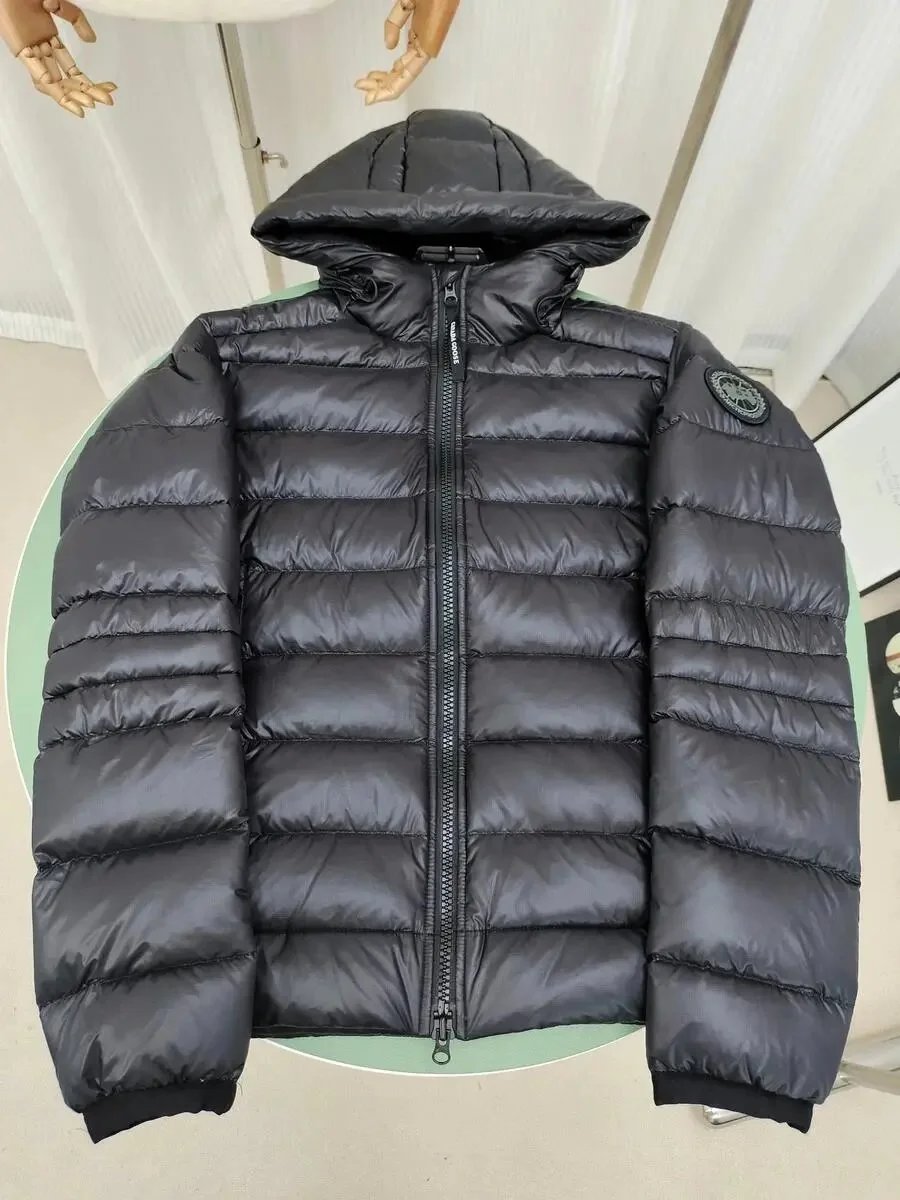 Canada Goose Lightweight 90% White Duck Down - Black Label