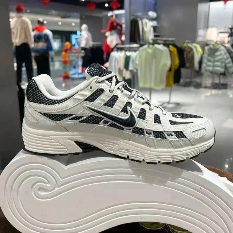 P6000 meters black