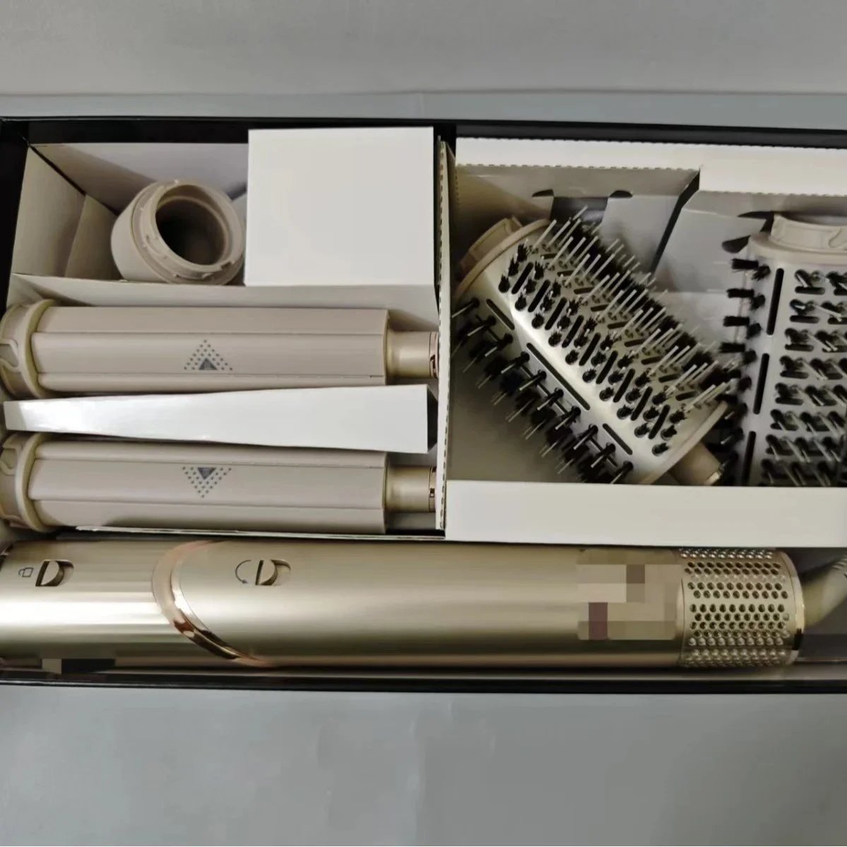 Dyson hair curler