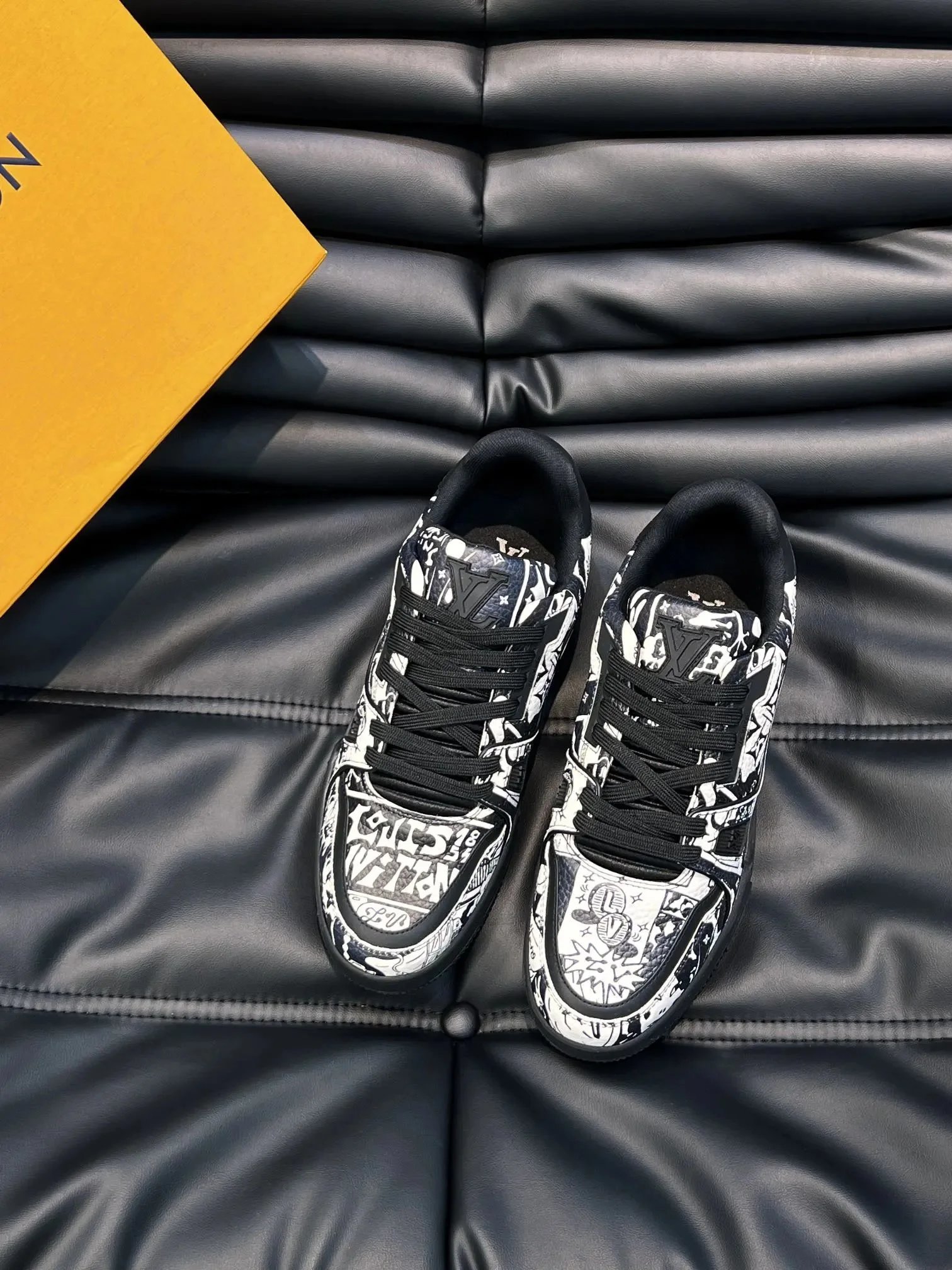 LOUIS VUITTON shoes-10