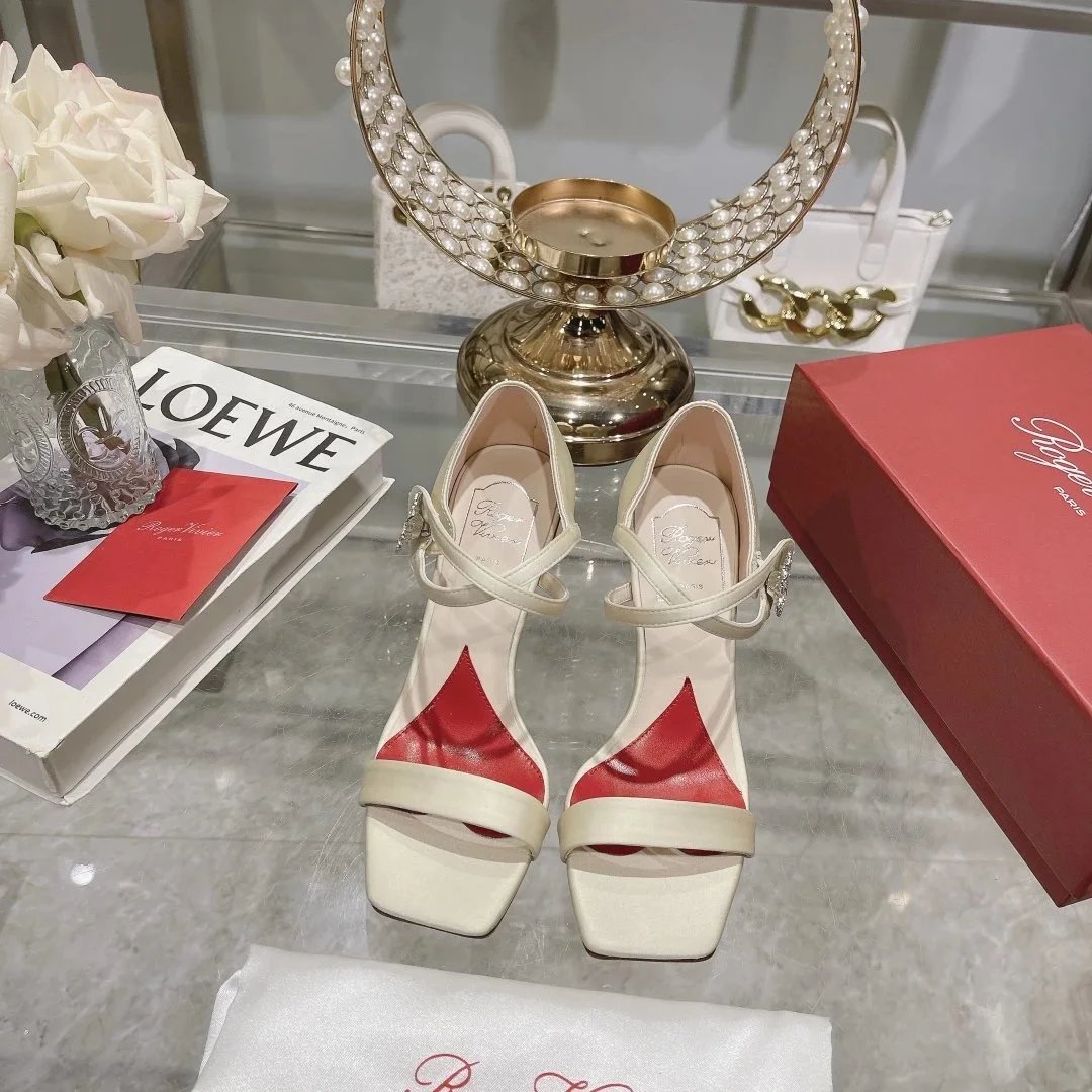 🔥1:1 batch Roger Vivier shoes-1 – QC photos preview | CnFans  | 7505538858