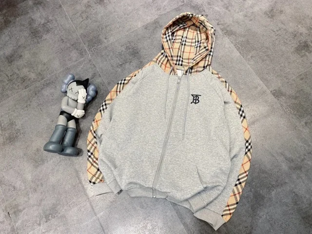 Burberry Hoodies & Sweatshirts Check-Trim Zip Hoodie product detail image 3