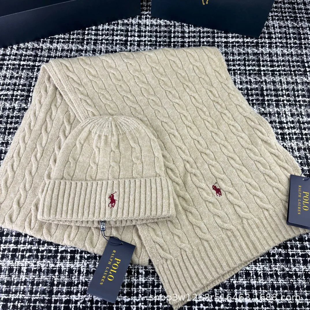 A twopiece set of retro British scarf and hat