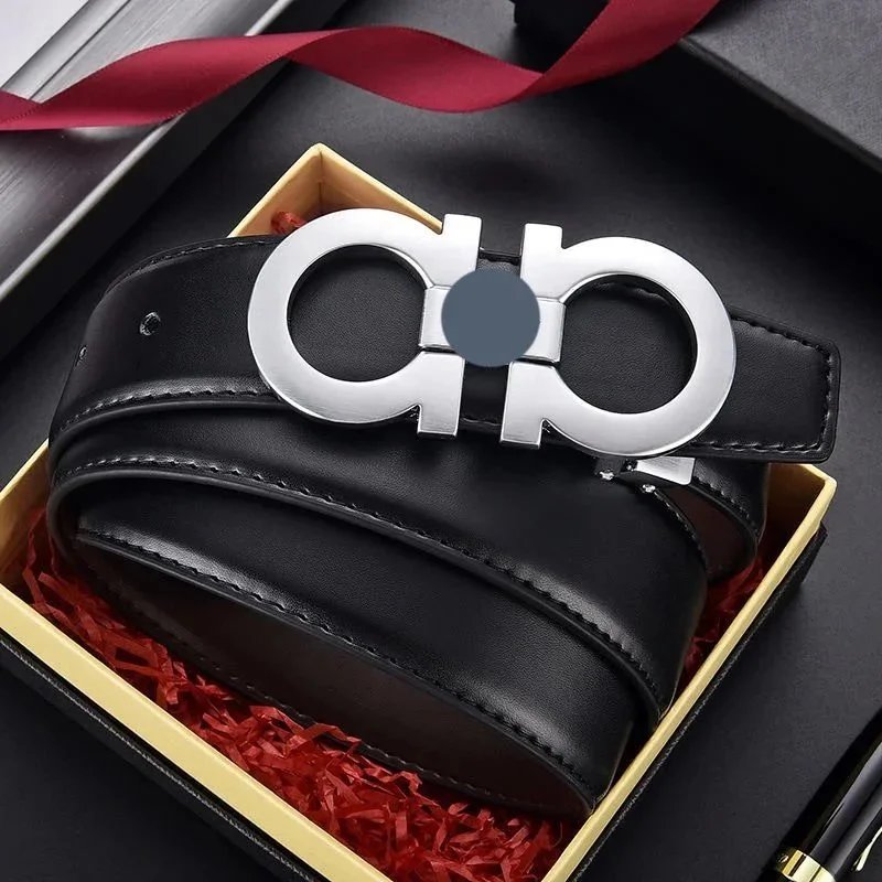 Silver Buckle with Smooth Finish