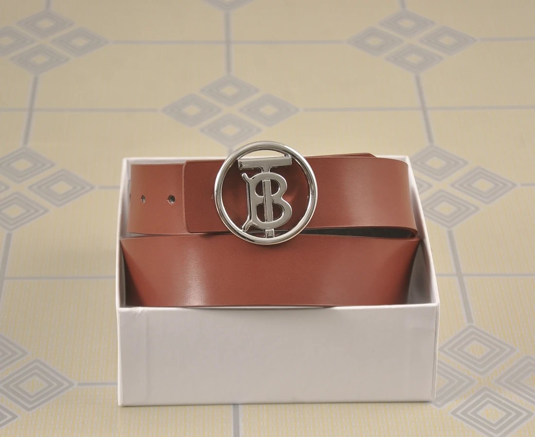 Burberry Belts Engraved monogram buckle — 33