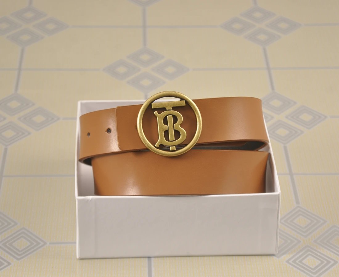 Burberry Belts Engraved monogram buckle — 25
