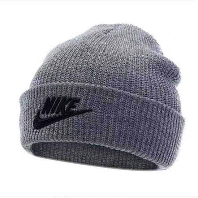 Nike Hat: seller detail photo 4