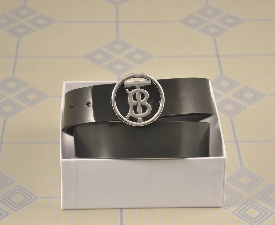 Burberry Belts Engraved monogram buckle — 22
