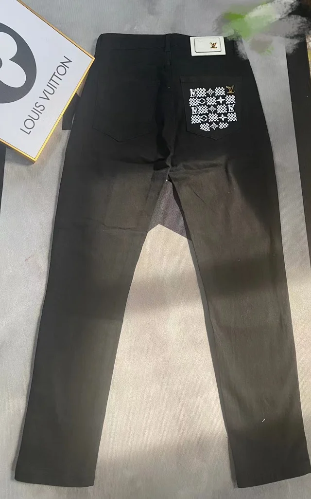 Louis Vuitton Jeans Straight-Leg Logo-Patch product detail image 10