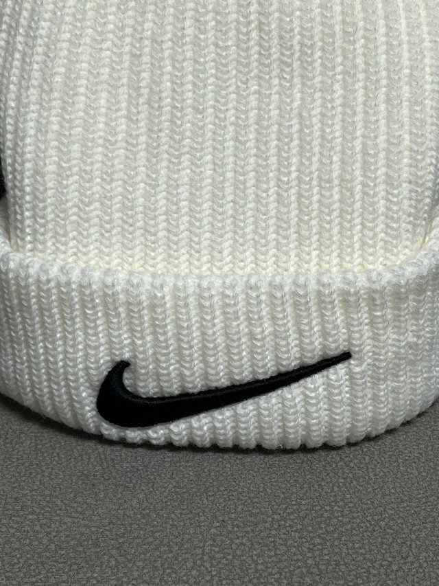 Nike Hat: seller detail photo 6