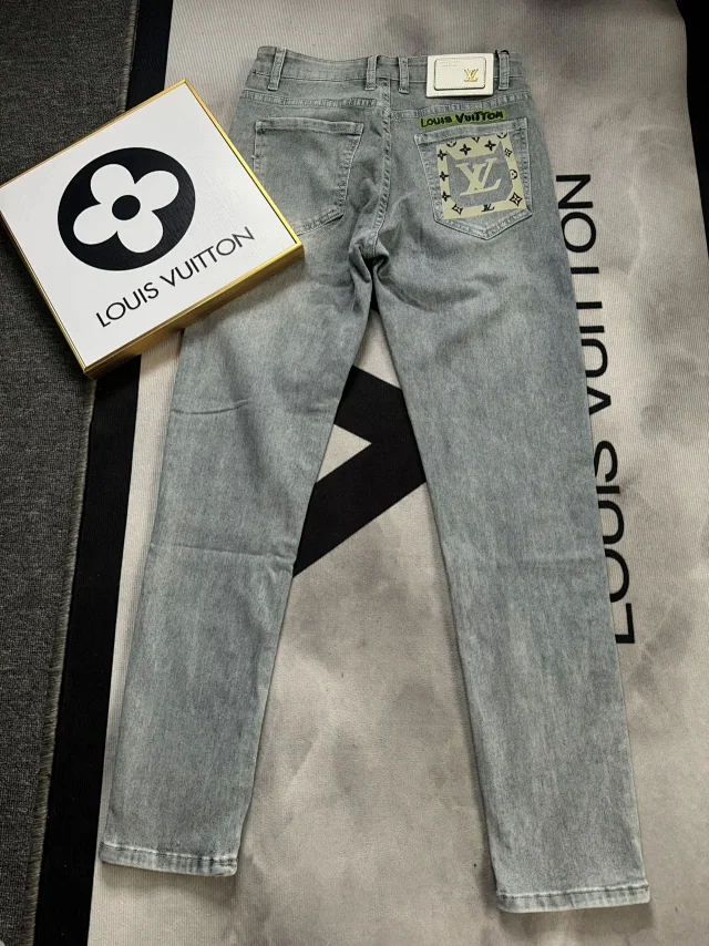 Louis Vuitton Jeans Straight-Leg Logo-Patch product detail image 8