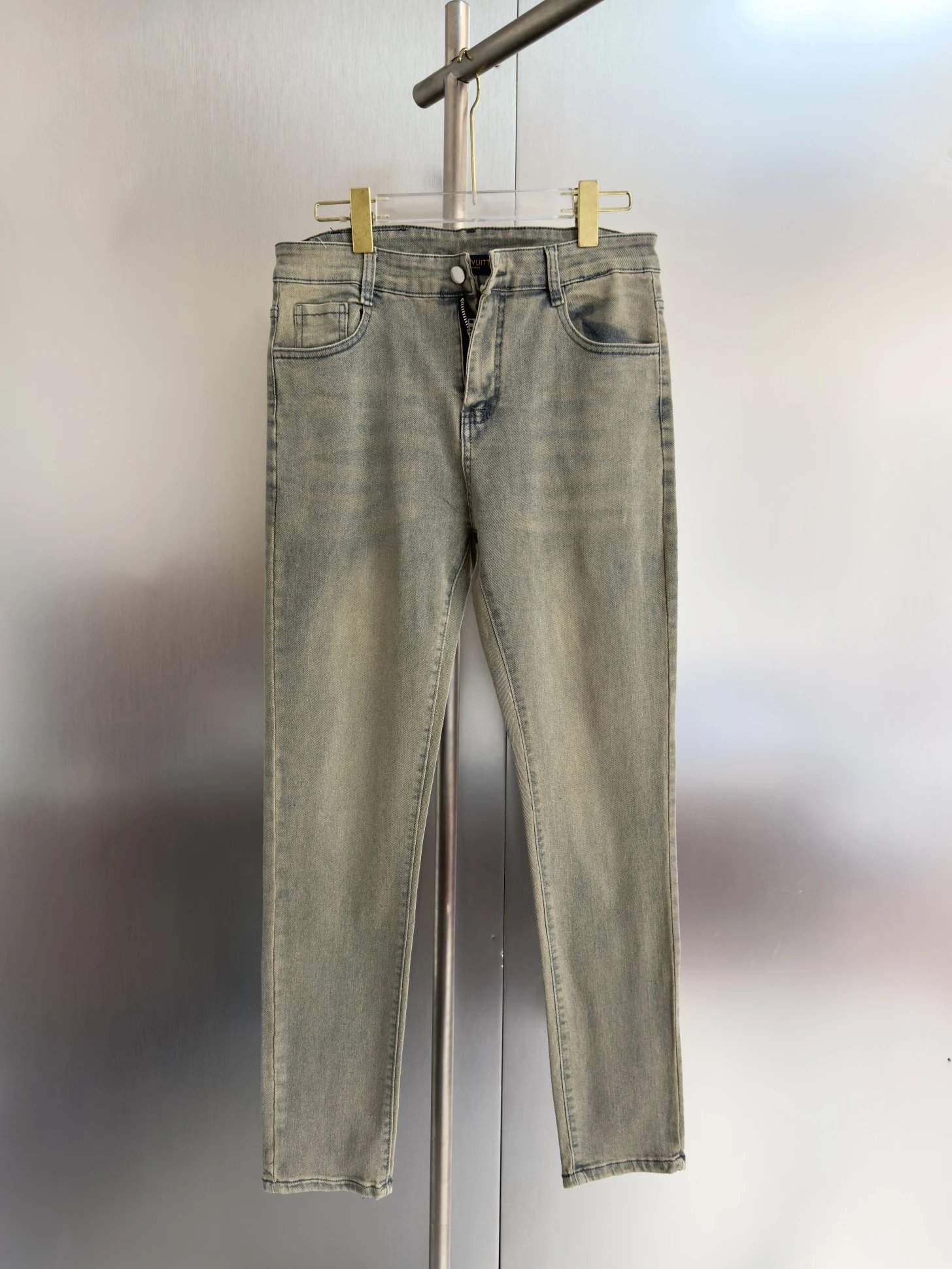 Design Wide-Leg Straight Black Jeans - 5