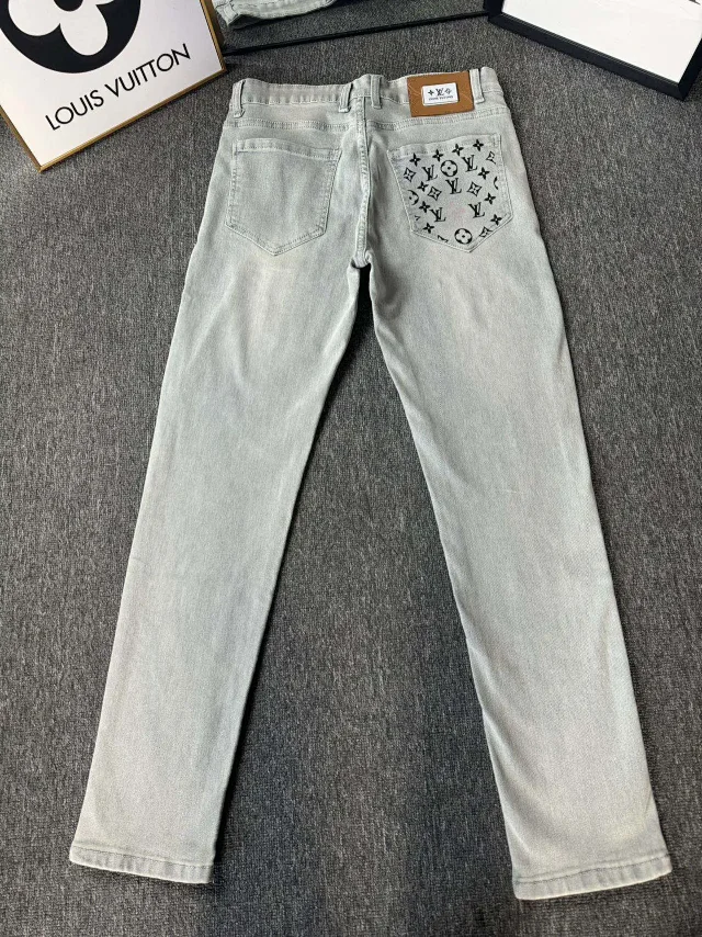 Louis Vuitton Jeans Straight-Leg Logo-Patch product detail image 12