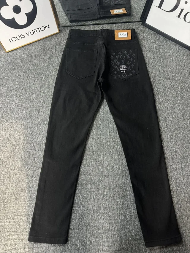 Louis Vuitton Jeans Straight-Leg Logo-Patch product detail image 14