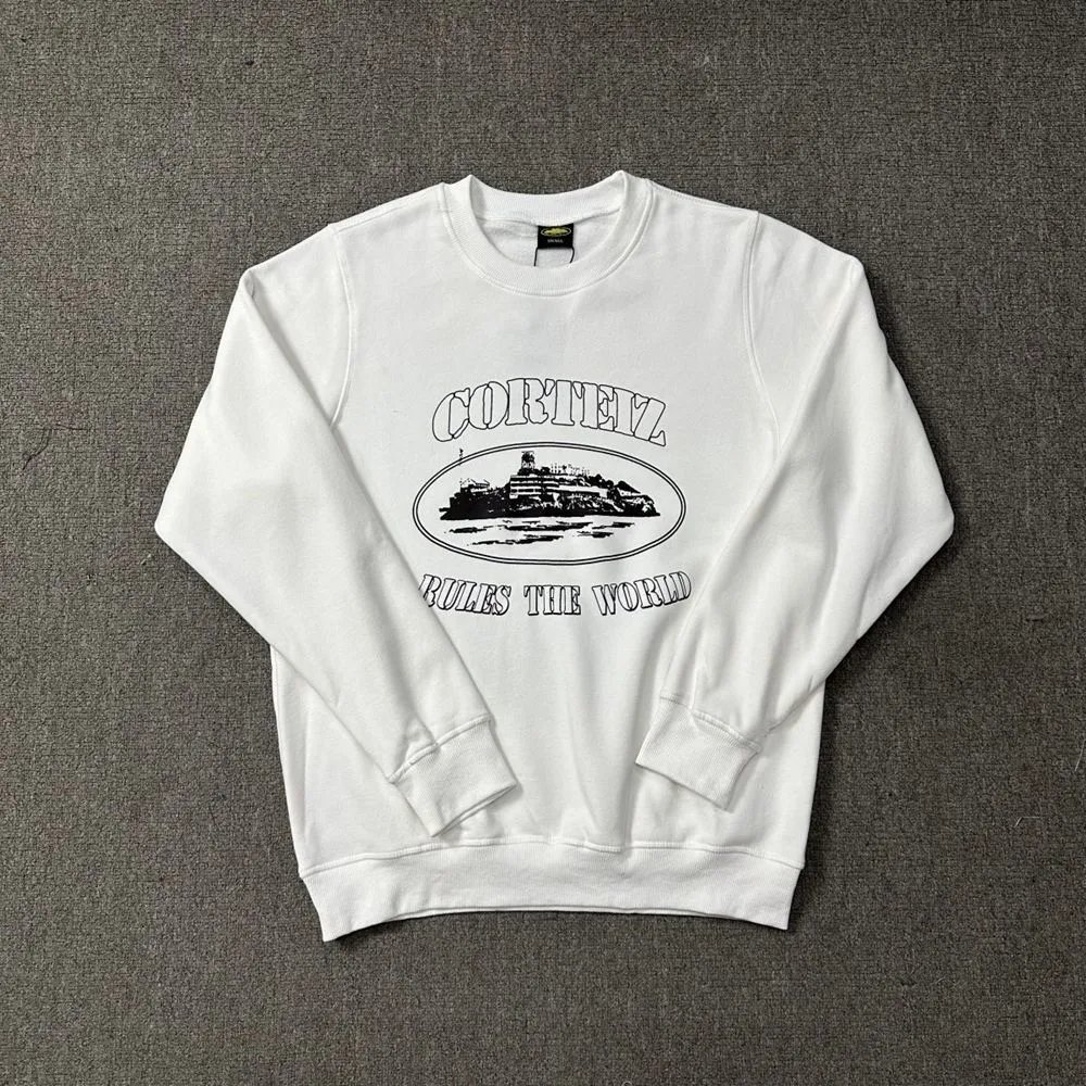 Crewneck Pullover Sweatshirt 7