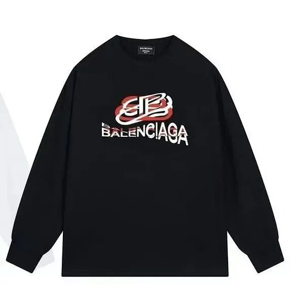 Balenciaga Sweatshirt: seller detail photo 4
