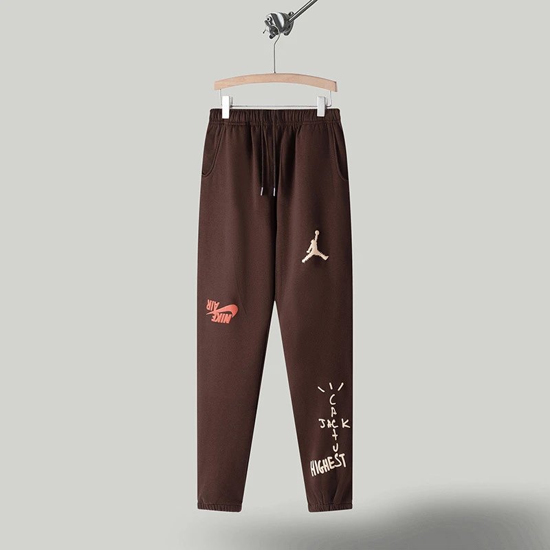 T111A brown sweatpants