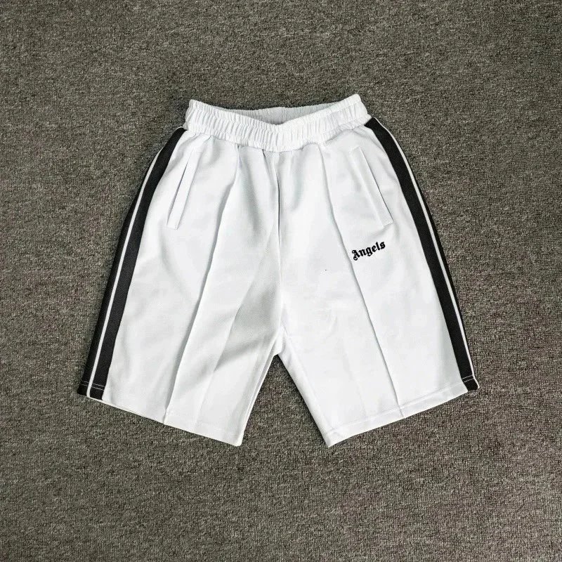 Shorts photo 4