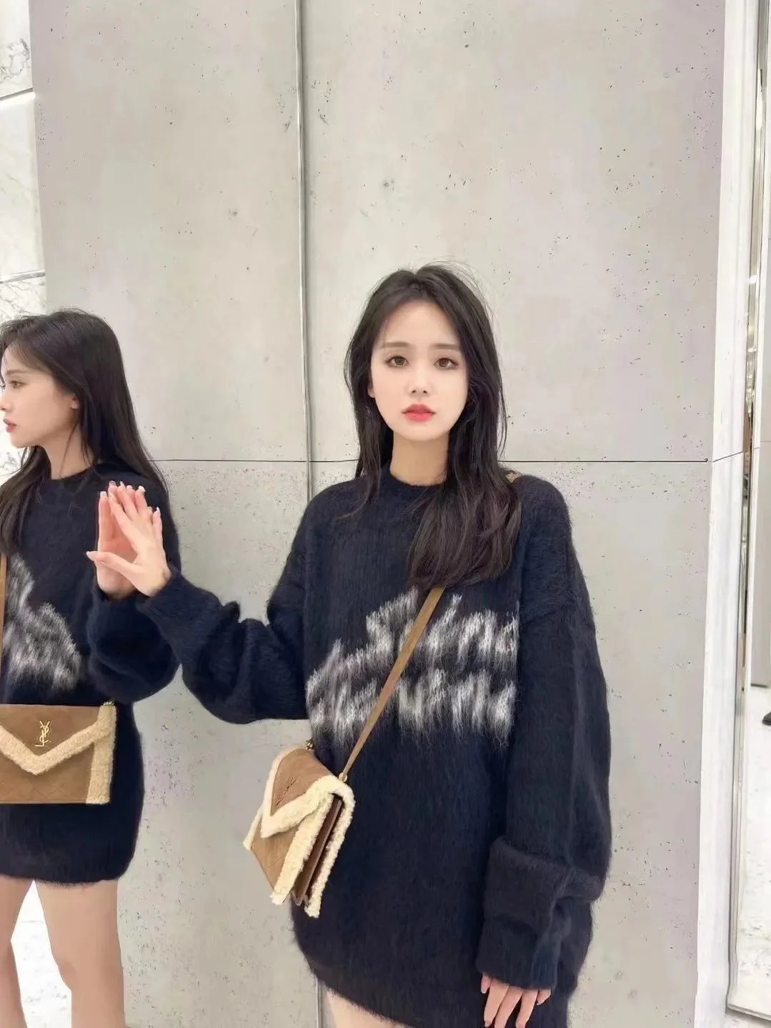 Lazy men's and women's sweater tops