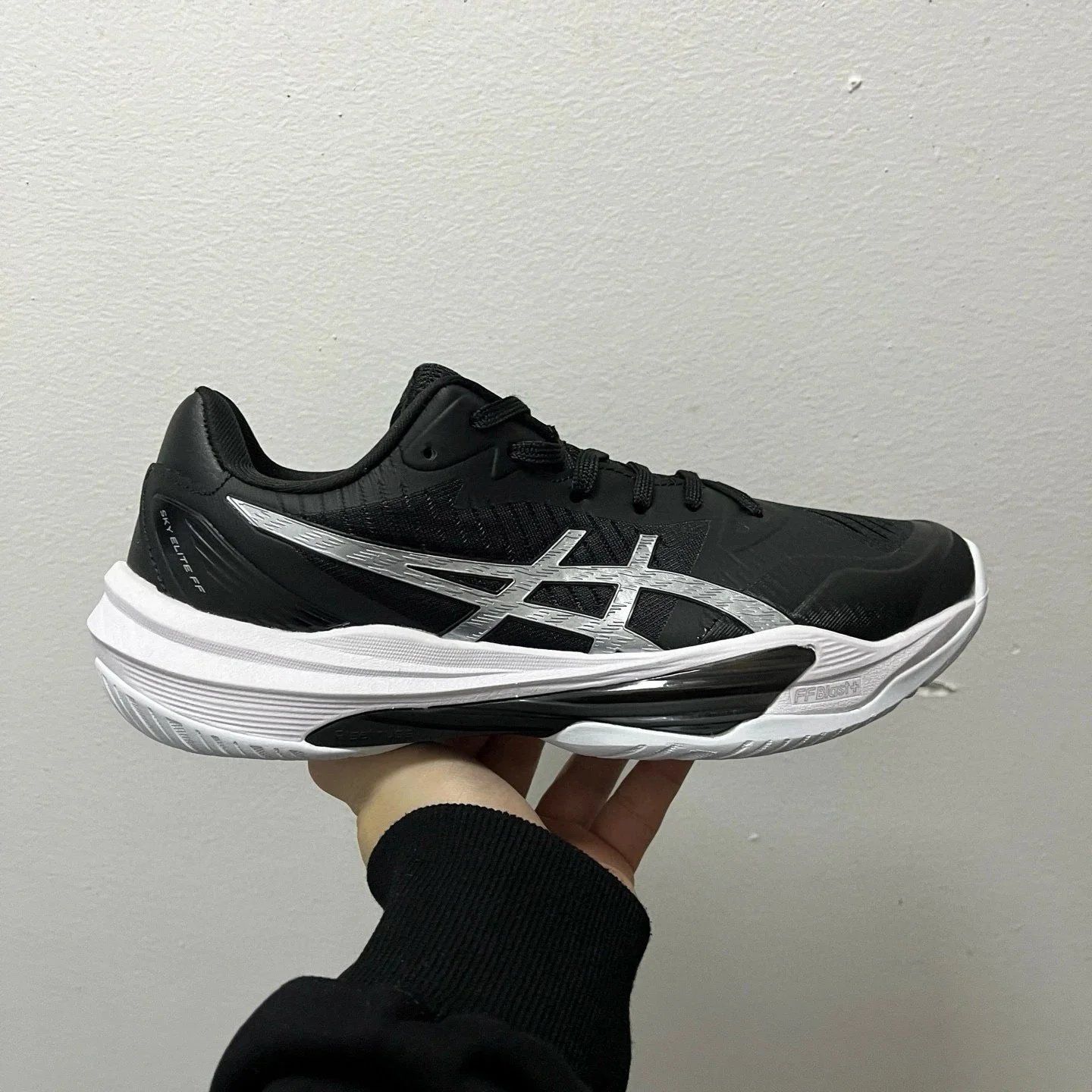 Asics Sky Elite FF Black Silver Performance Basketball Shoes