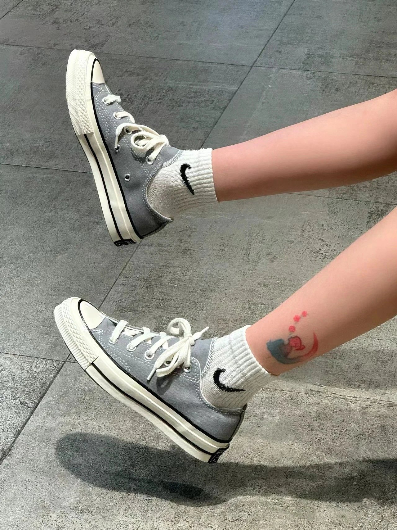 Dark Gray Low Top - Recommend sizing down