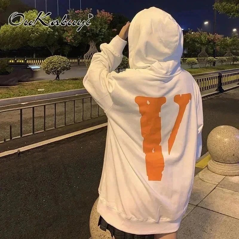 07白色