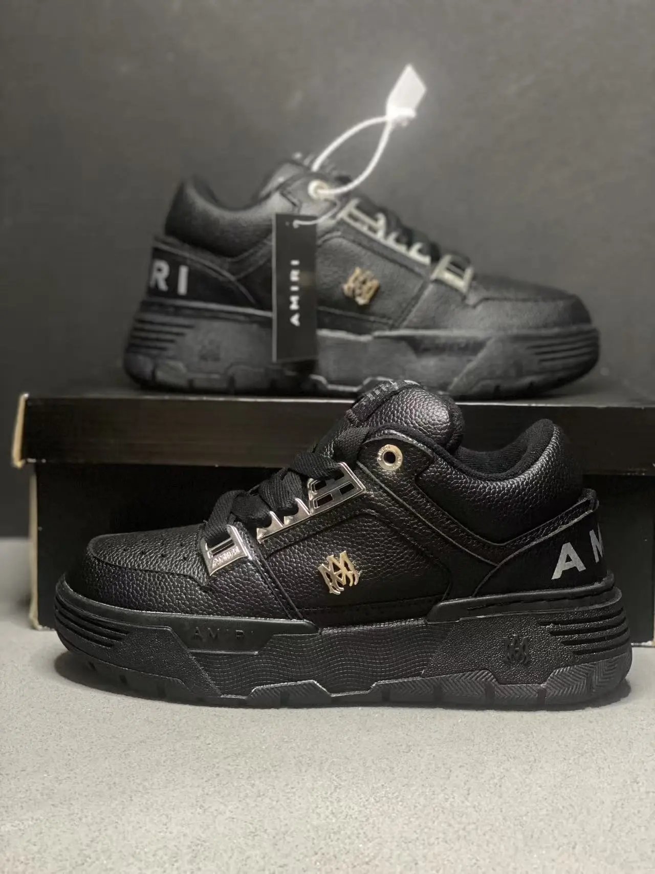 AMIRI Sneakers MA-1 low-top rhinestone — AM all-black leather grain