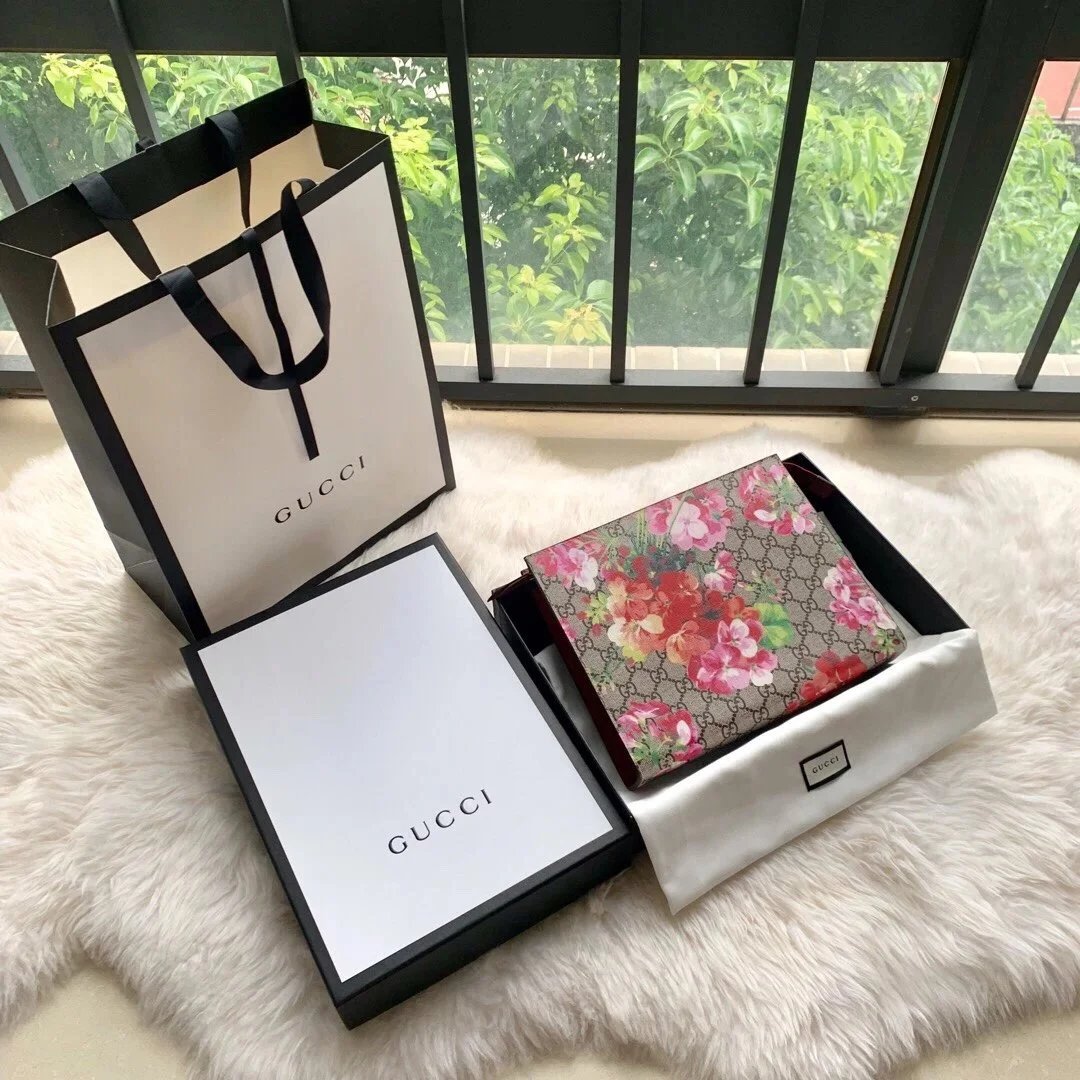 代购品质Gucci经典手包女士化妆包天竺葵花卉款拉链手拿包大号洗漱袋女包430268