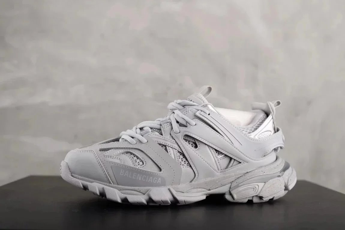 Balenciaga 3.0 Grey Silver 31200