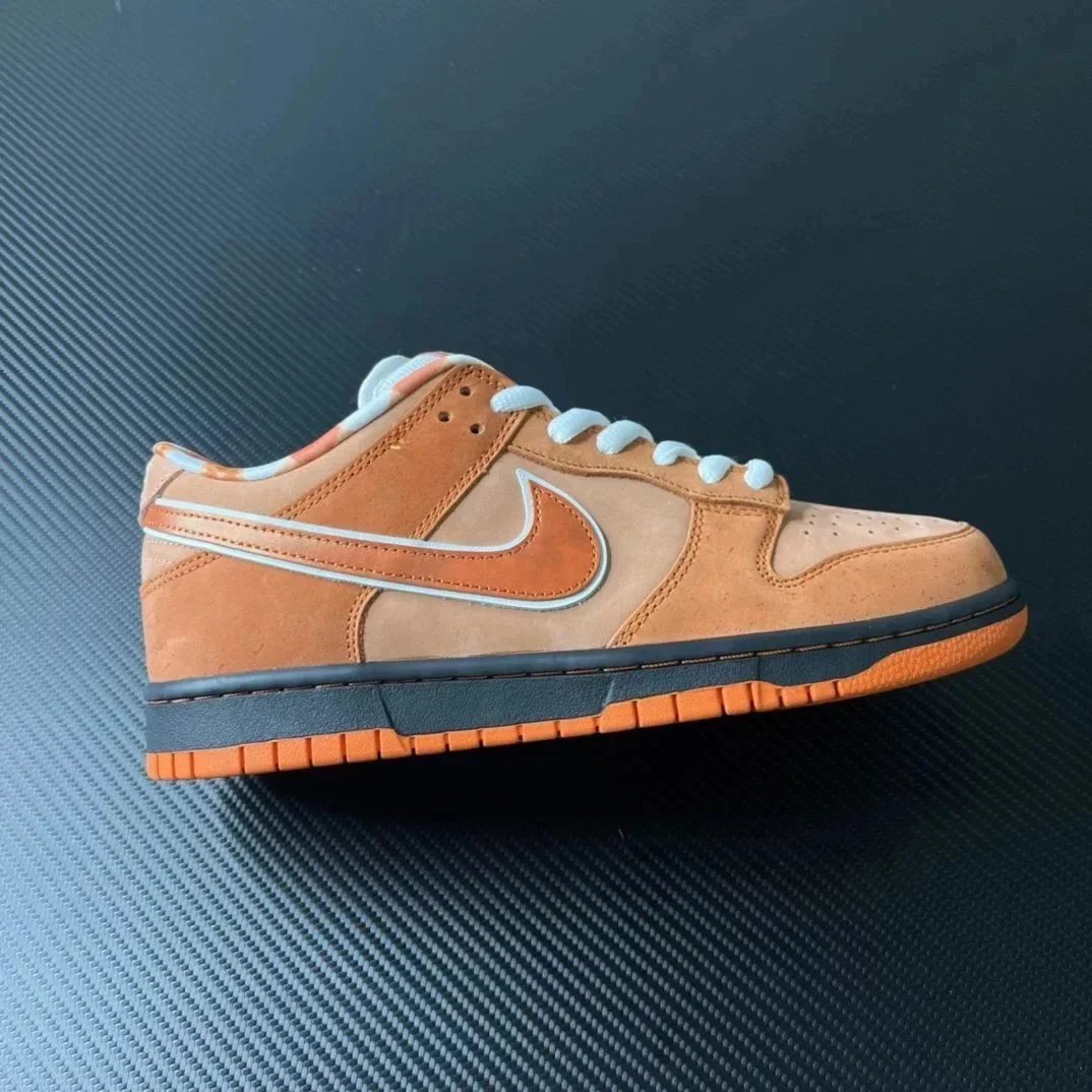 Dunk Orange Lobster FD8776-800