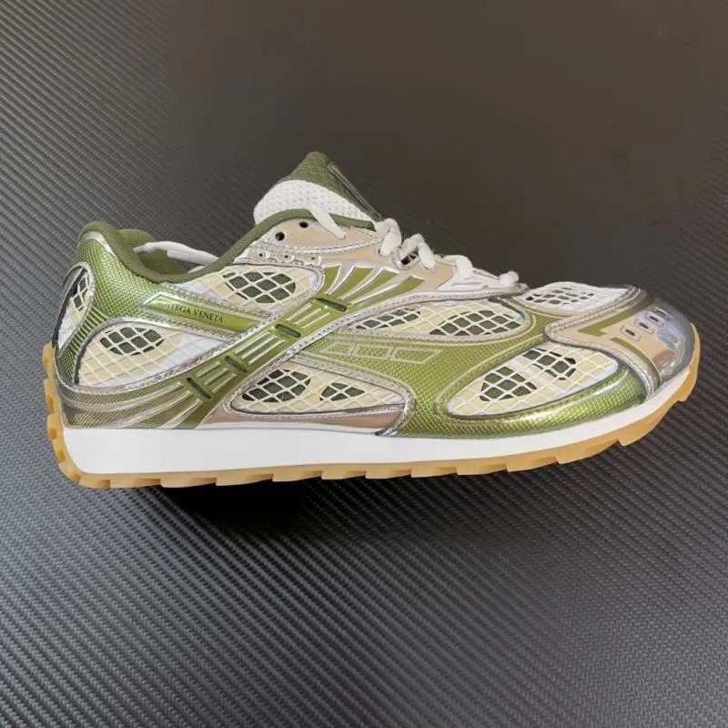 Silver Green