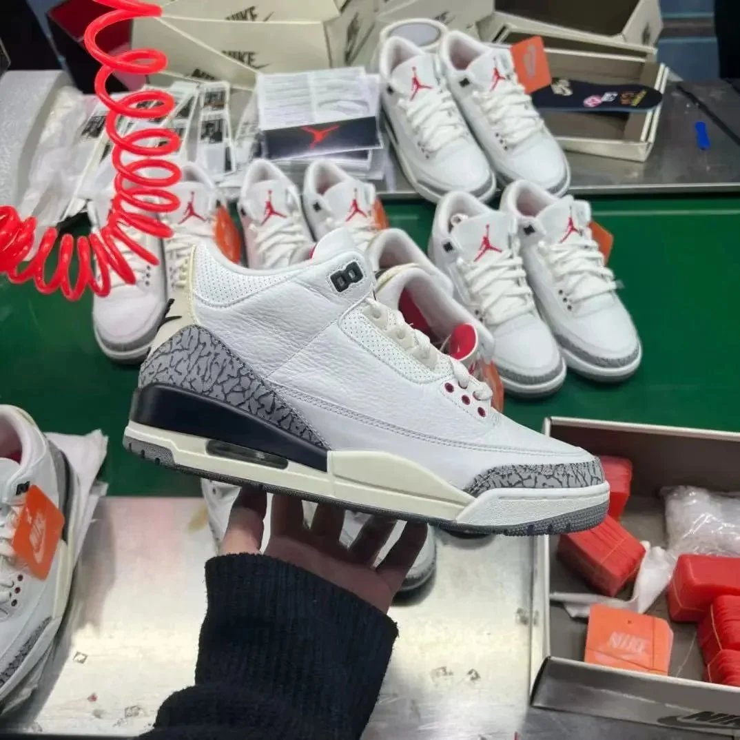 RN AJ3 Retro White Cement