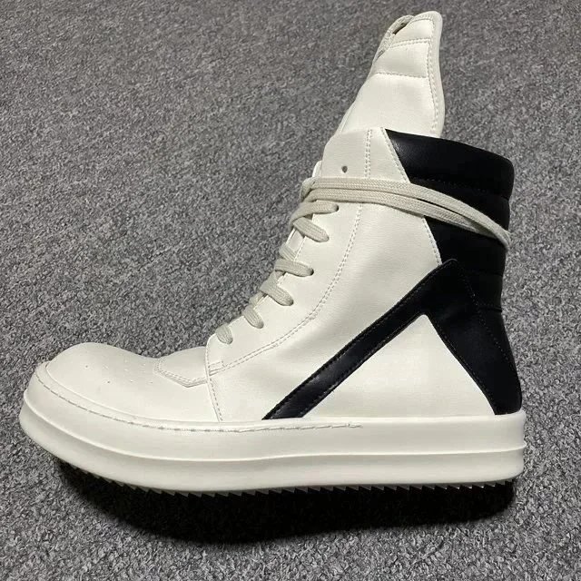 White & Black Inverted Triangle