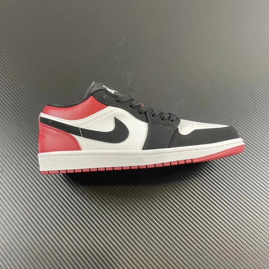AJ1 Low Black Toe 553558-116