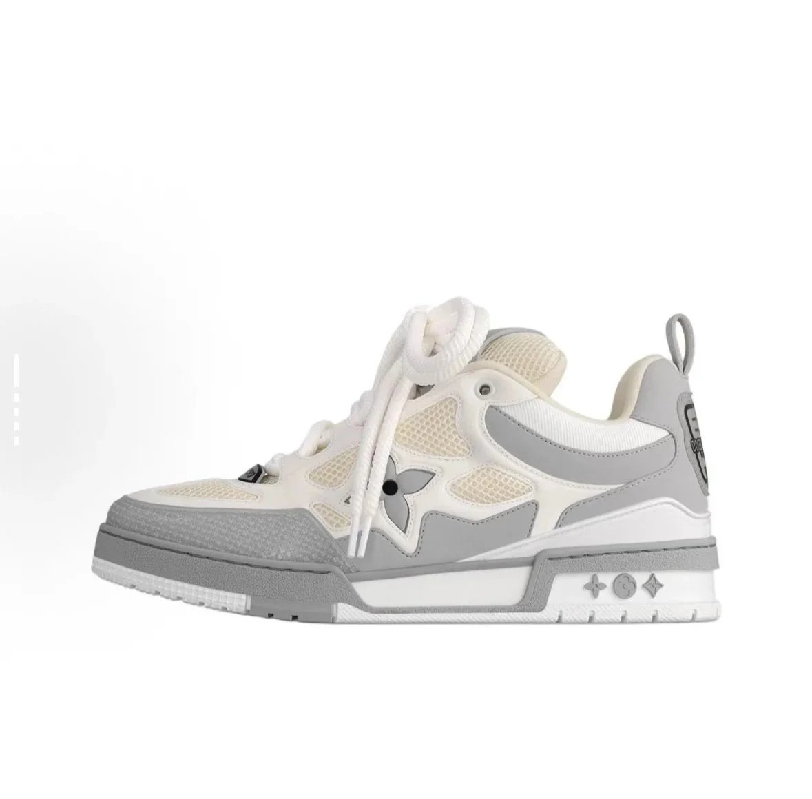 Unbranded Sneakers Low-Top Skate with Floral Motifs — Grayish white