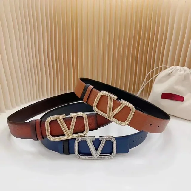 Valentino Belts VLogo Signature buckle product detail image 2
