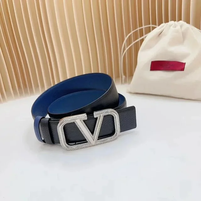 Valentino Belts VLogo Signature buckle product detail image 9