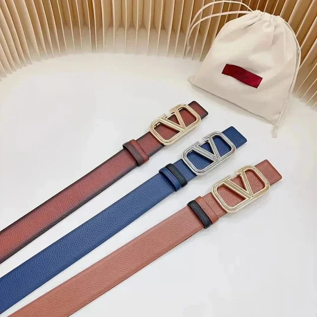 Valentino Belts VLogo Signature buckle product detail image 1
