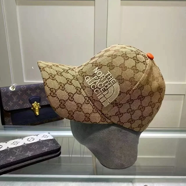 Gucci Hats Logo-print baseball cap product detail image 23