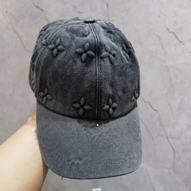Louis Vuitton Hats Monogram Baseball Cap product detail image 33