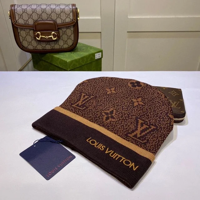 Louis Vuitton Hats Monogram Baseball Cap product detail image 15