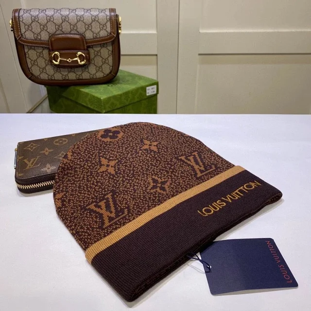 Louis Vuitton Hats Monogram Baseball Cap product detail image 16
