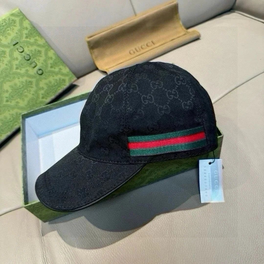 Gucci Hats Logo-print baseball cap — 13