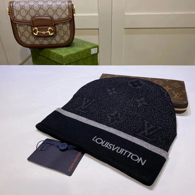 Louis Vuitton Hats Monogram Baseball Cap product detail image 13