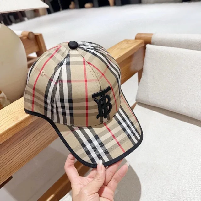 Burberry Hats Check Pattern Baseball Cap product detail image 39